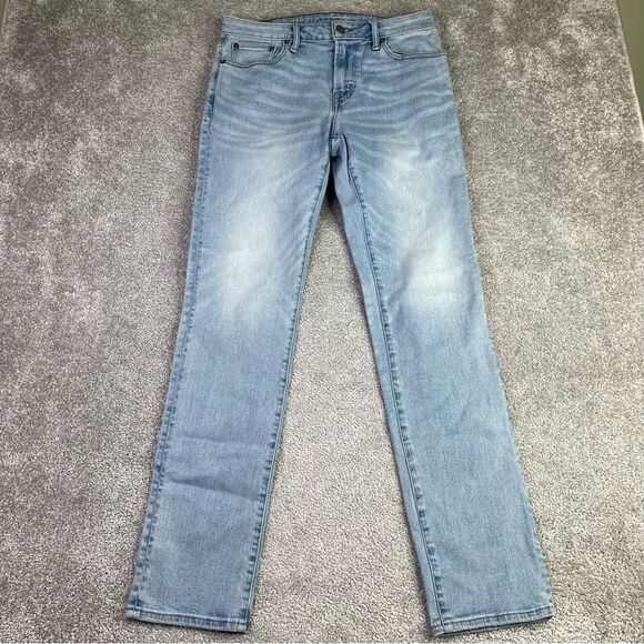 American Eagle Jeans Men's 32X32 Blue Slim Straight Low Rise Light Denim Preppy - Picture 1 of 12